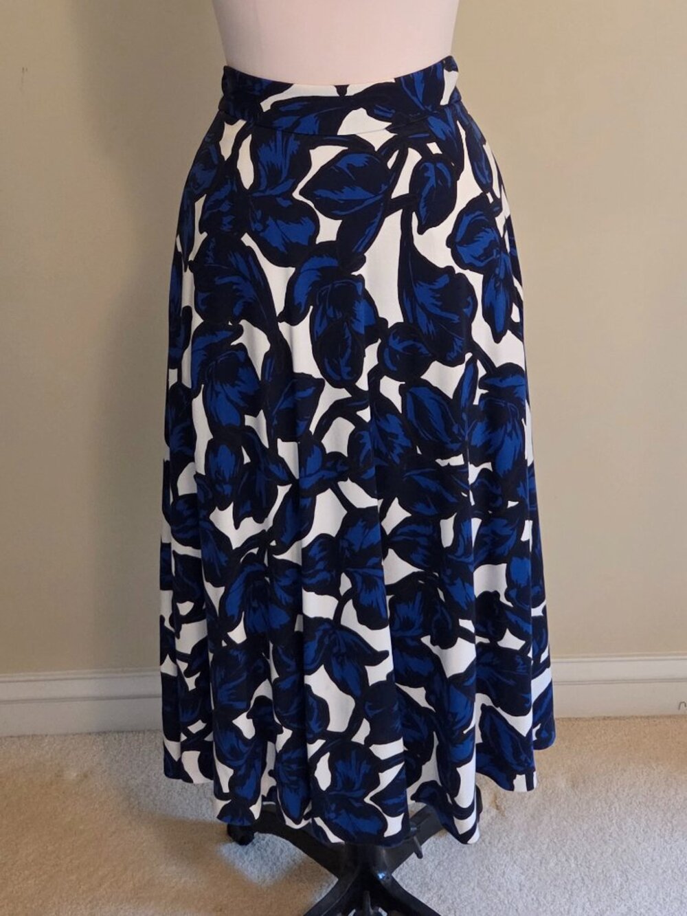 Banana Republic Blue & White Floral Skirt